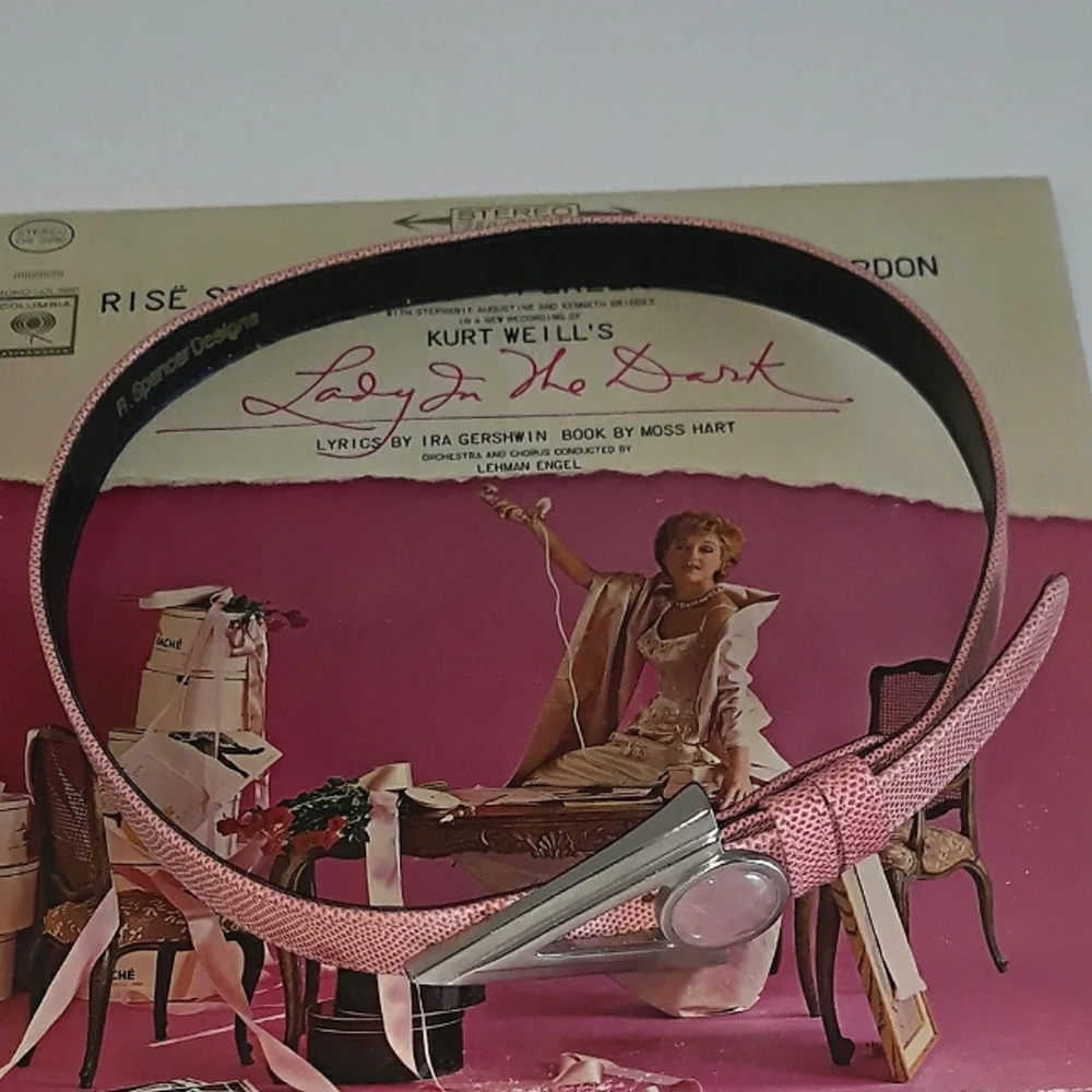 *80s R. Spencer Designs pink belt S
